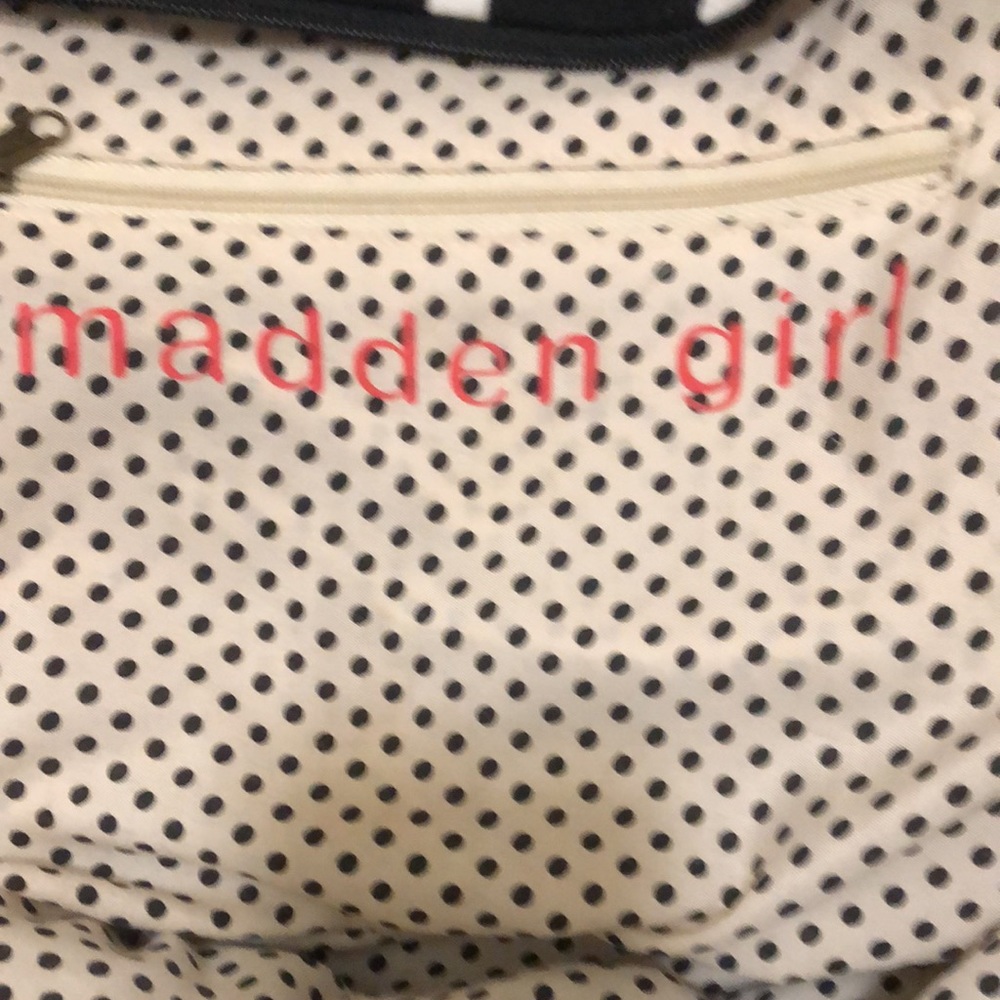 Madden Girl Duffel Bag - Picture 6 of 8